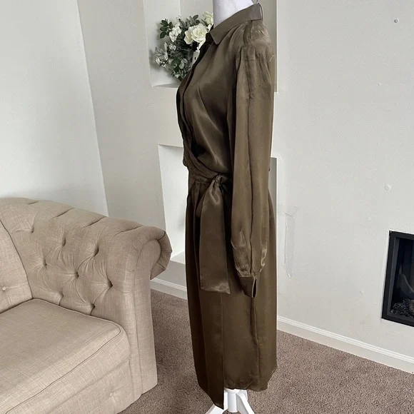 NWT Reiss Olive Satin Midi Dress